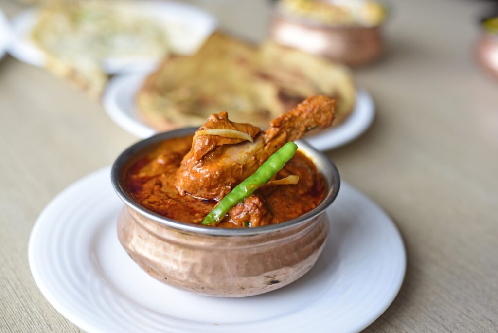 Planet Flavours - Varatharachu Chicken Curry