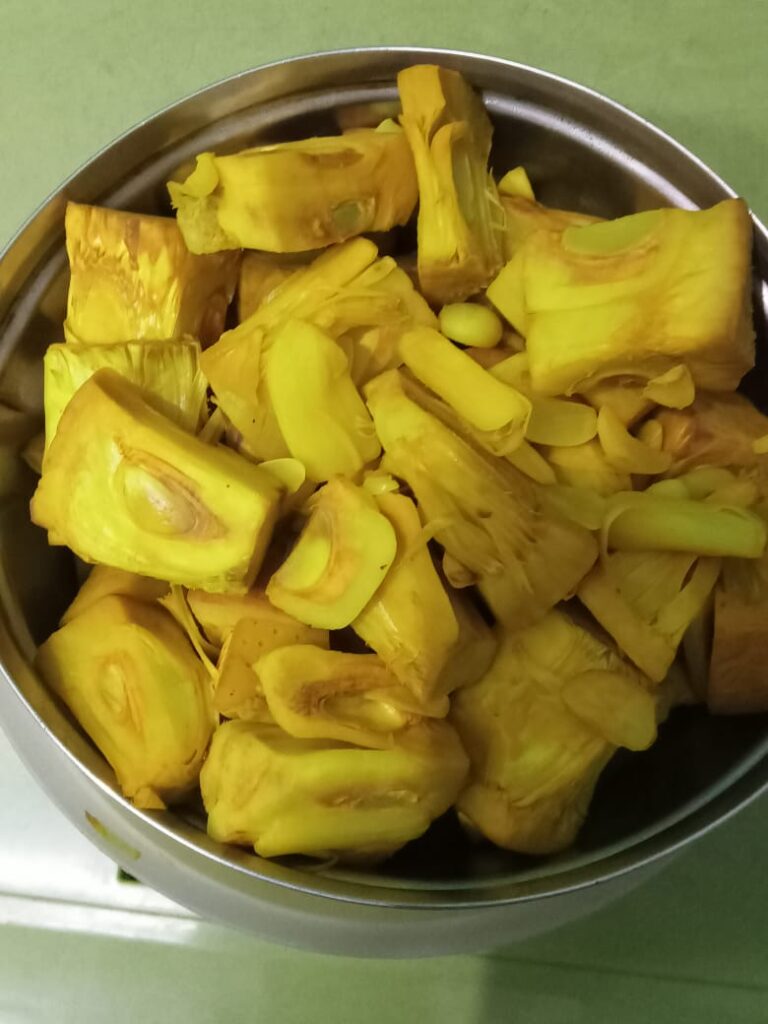 Raw Jackfruit pieces